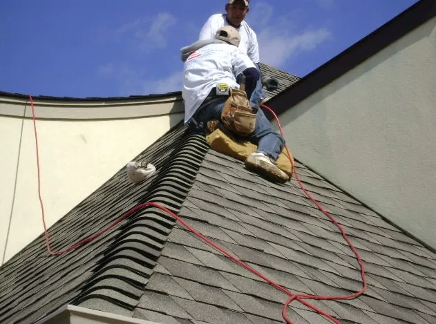 Slide of Metro Roofing