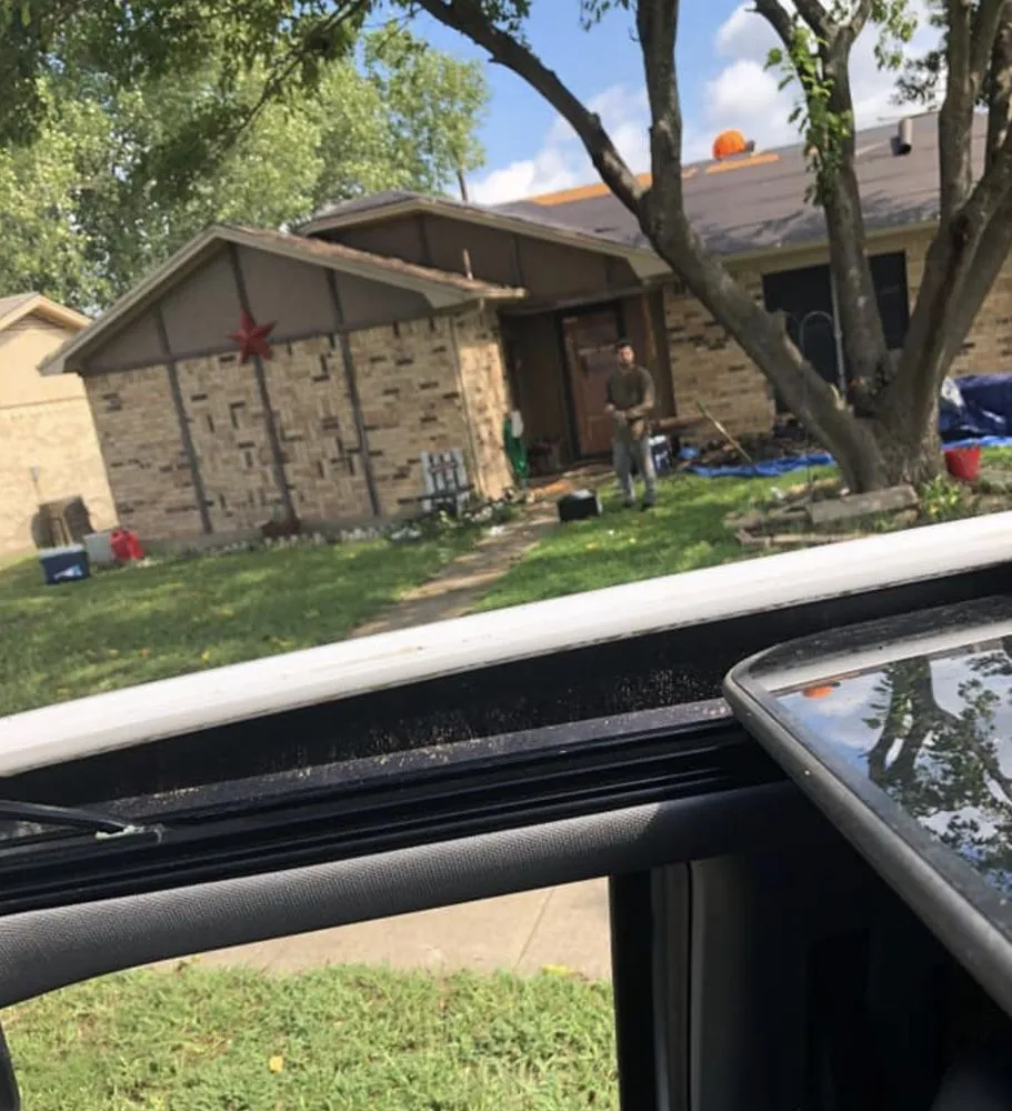 Slide of Metro Roofing