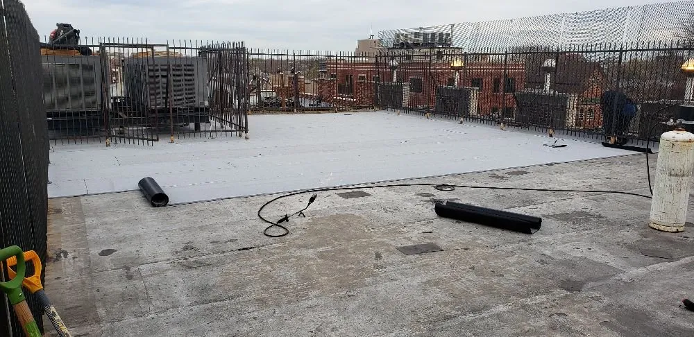 Slide of Metropolis Contracting