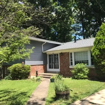 Slide of Metropolitan Roofing and Exteriors