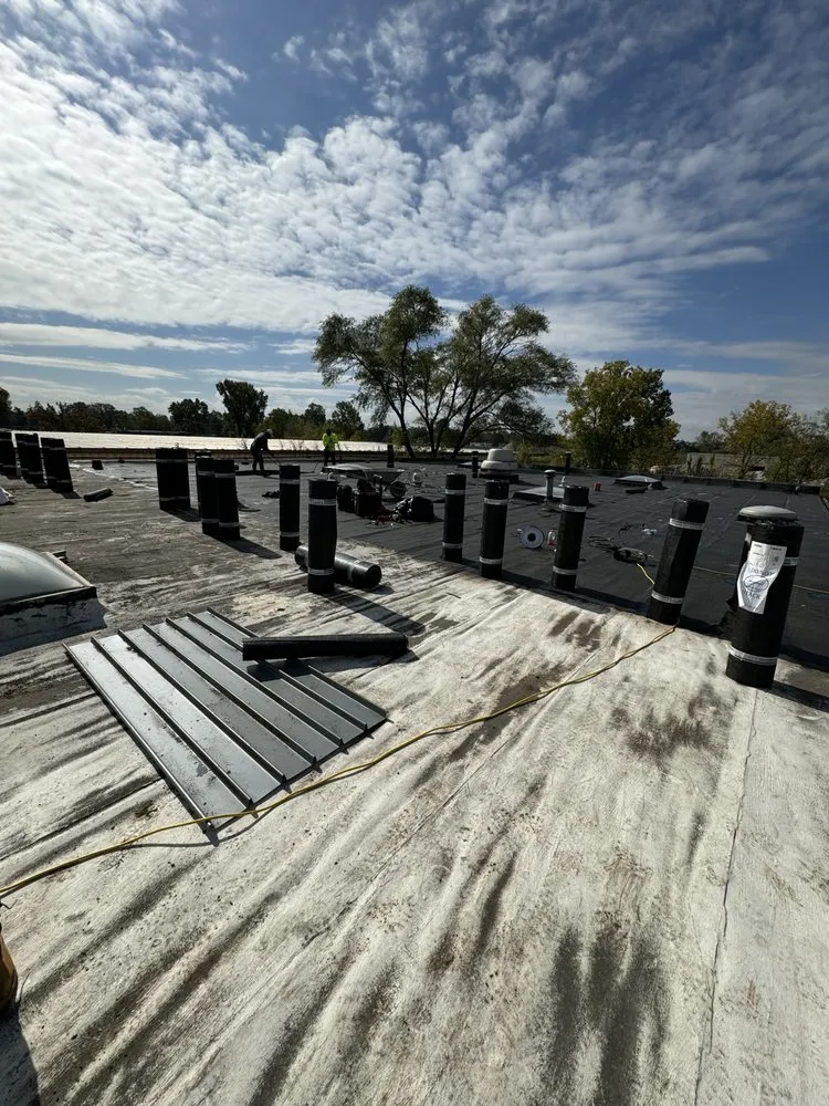 Slide of Metroroofing