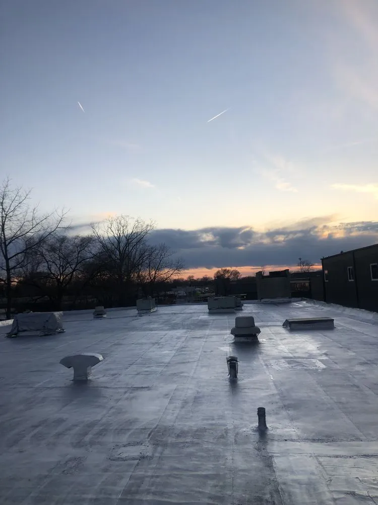 Slide of Metroroofing