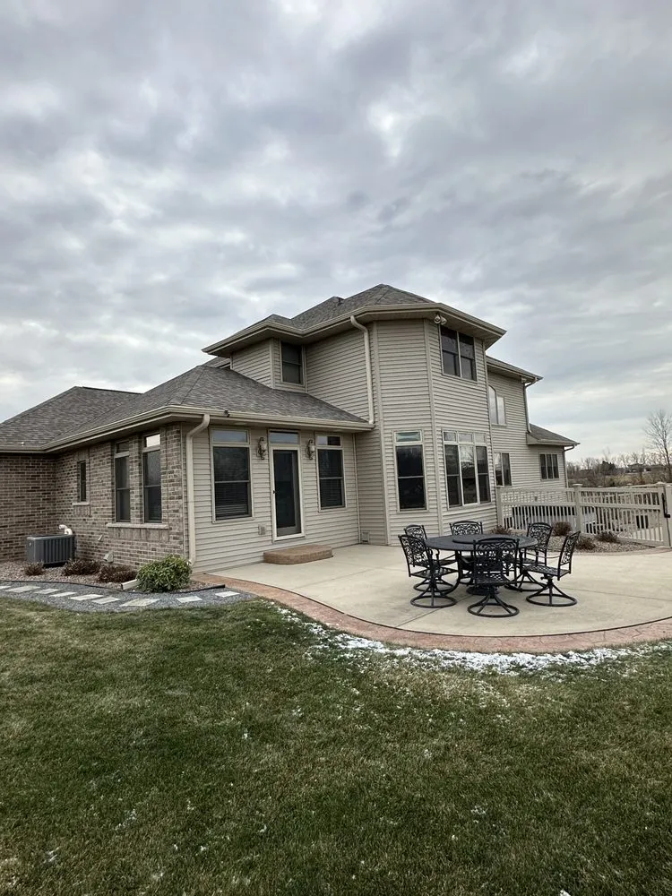 Emergency flat roof repair with free inspection across Greenleaf, WI - Meulemans Seamless Gutters