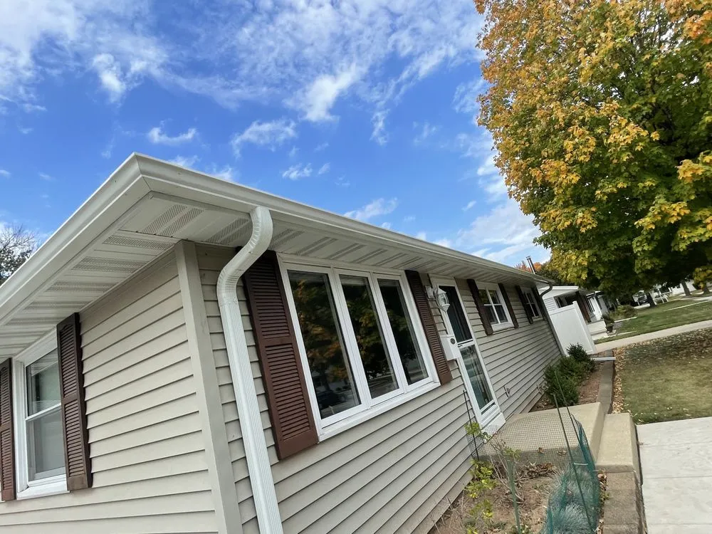 Licensed metal roofing installation in Greenleaf, WI by Meulemans Seamless Gutters