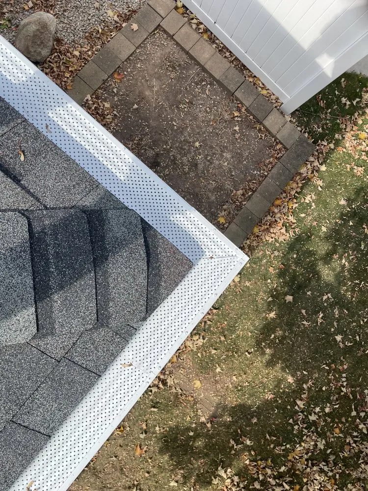 Local flat roof repair experts serving Greenleaf, WI - Meulemans Seamless Gutters