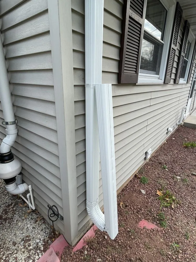 Local roof leak repair experts serving Greenleaf, WI - Meulemans Seamless Gutters