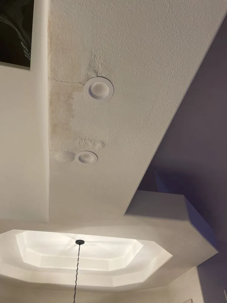 Slide of Mexican Roofer