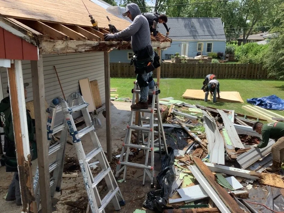 Slide of Mexican Roofing