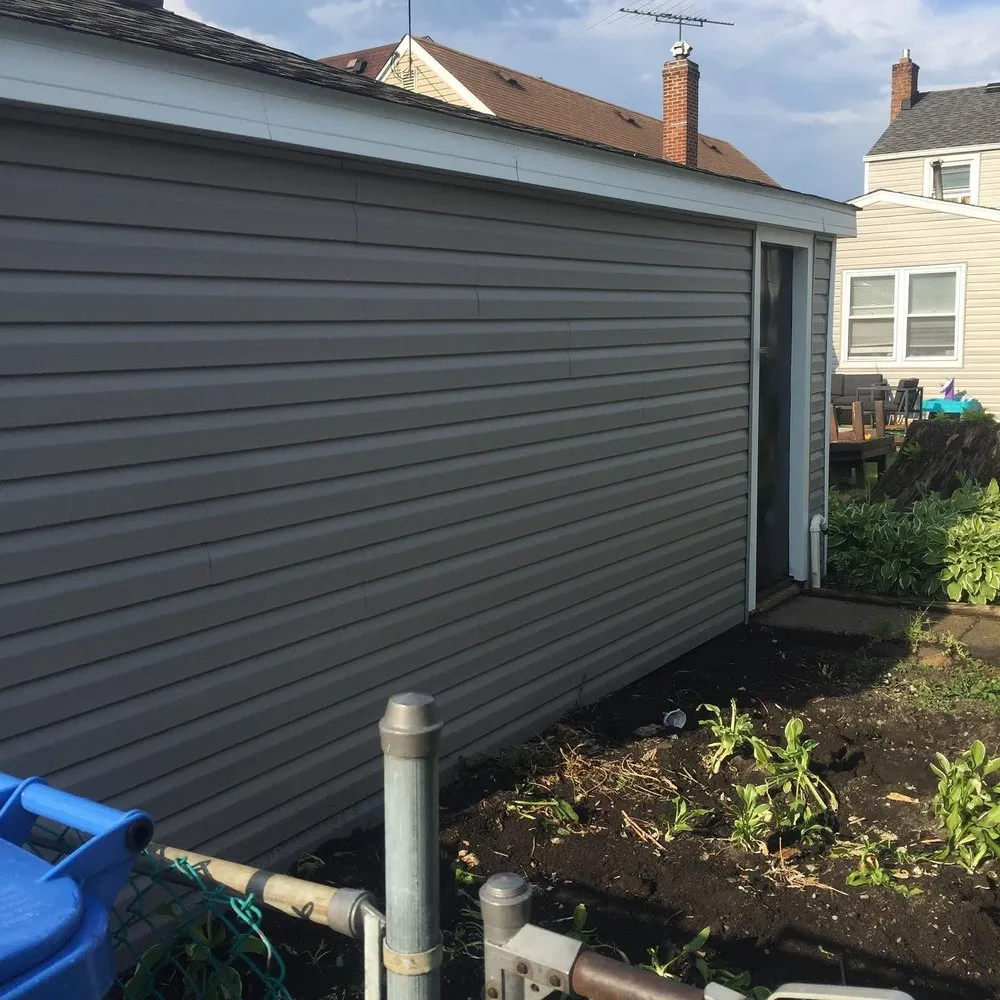 Slide of Mexican Roofing
