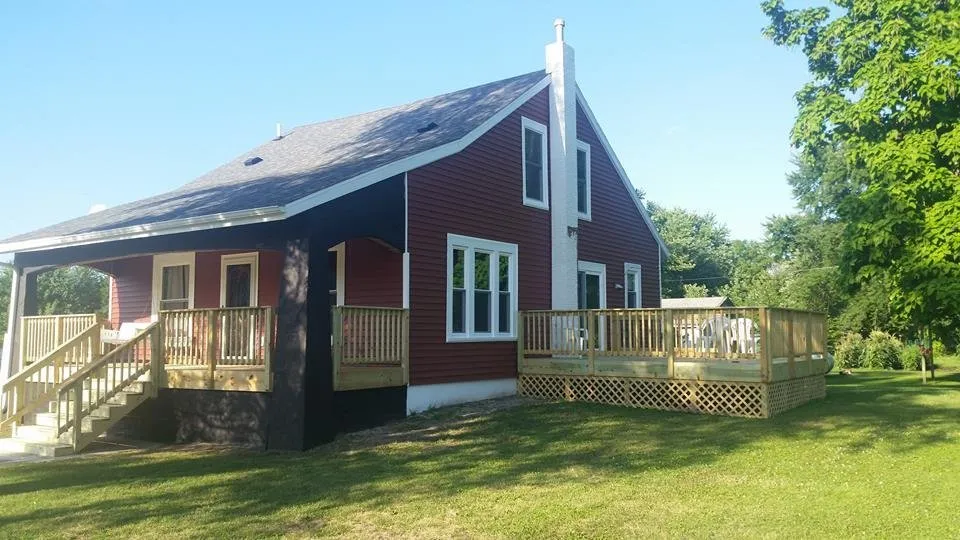 Slide of Meyers Home Improvement