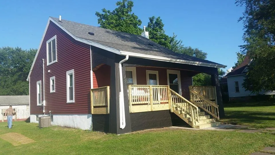 Slide of Meyers Home Improvement