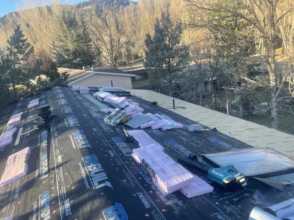 Slide of M&F Roofing