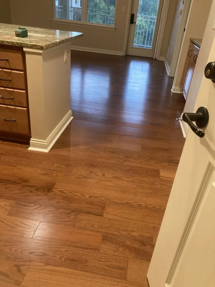 Slide of M&G Construcción