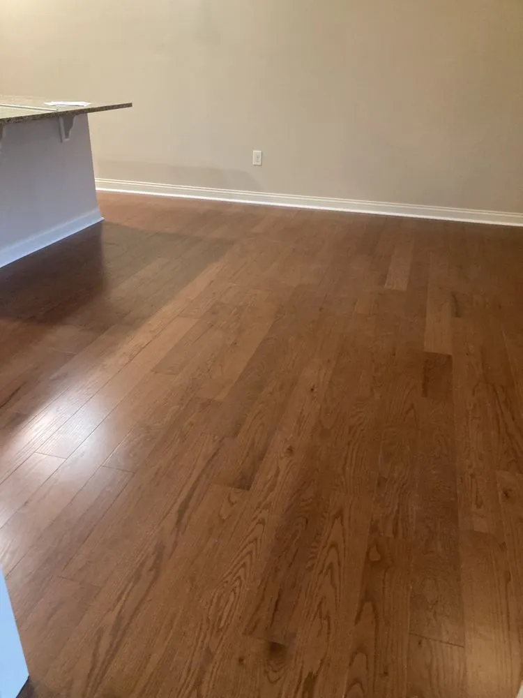 Slide of M&G Construcción