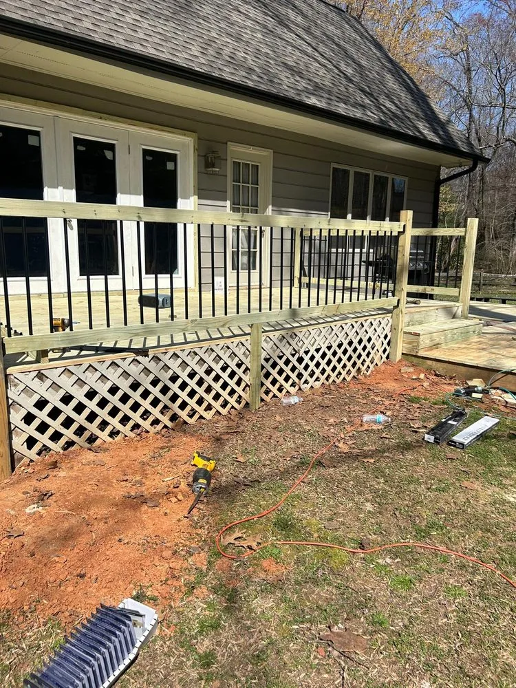 Slide of M&G Home Improvements