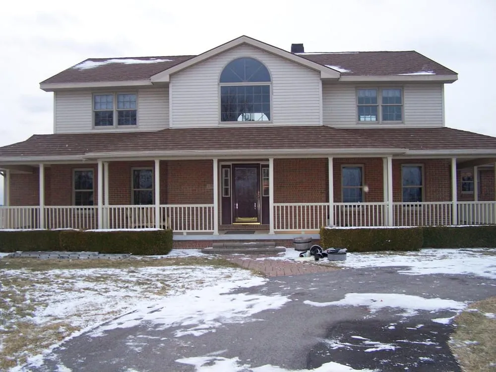 Top-rated residential roofing service same-day service across Columbiaville, MI - MG Home Services