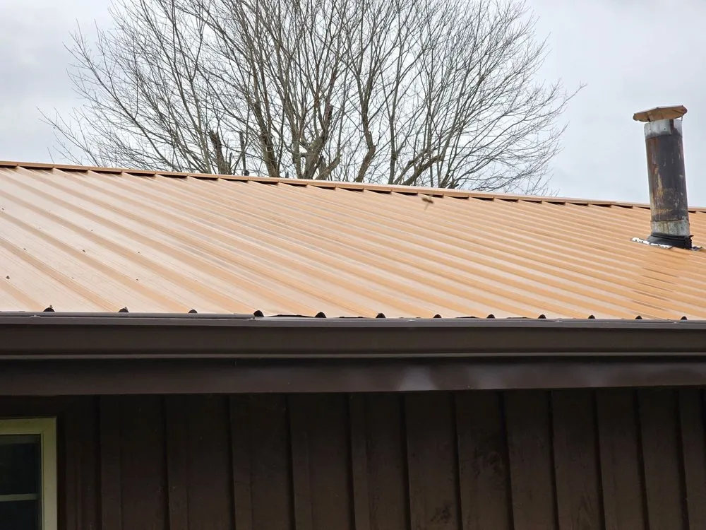 Slide of M&G Roofing