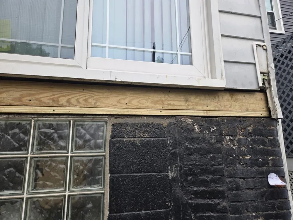 Slide of MGC - Mortons General Contractor and Services