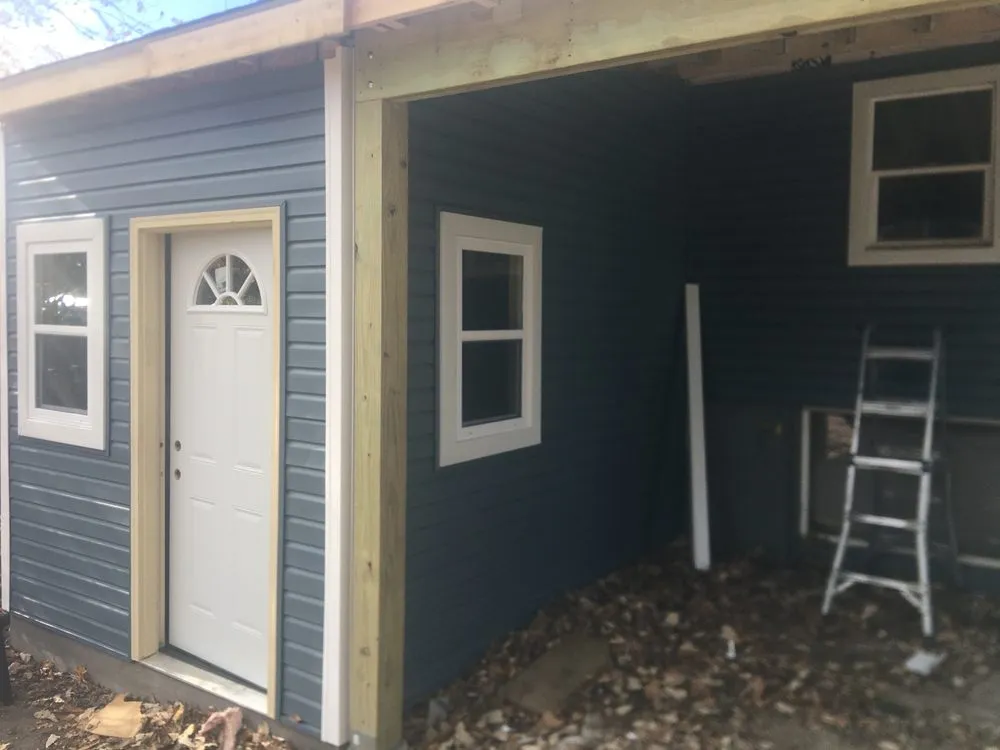 Slide of Mgm Cruz Construction