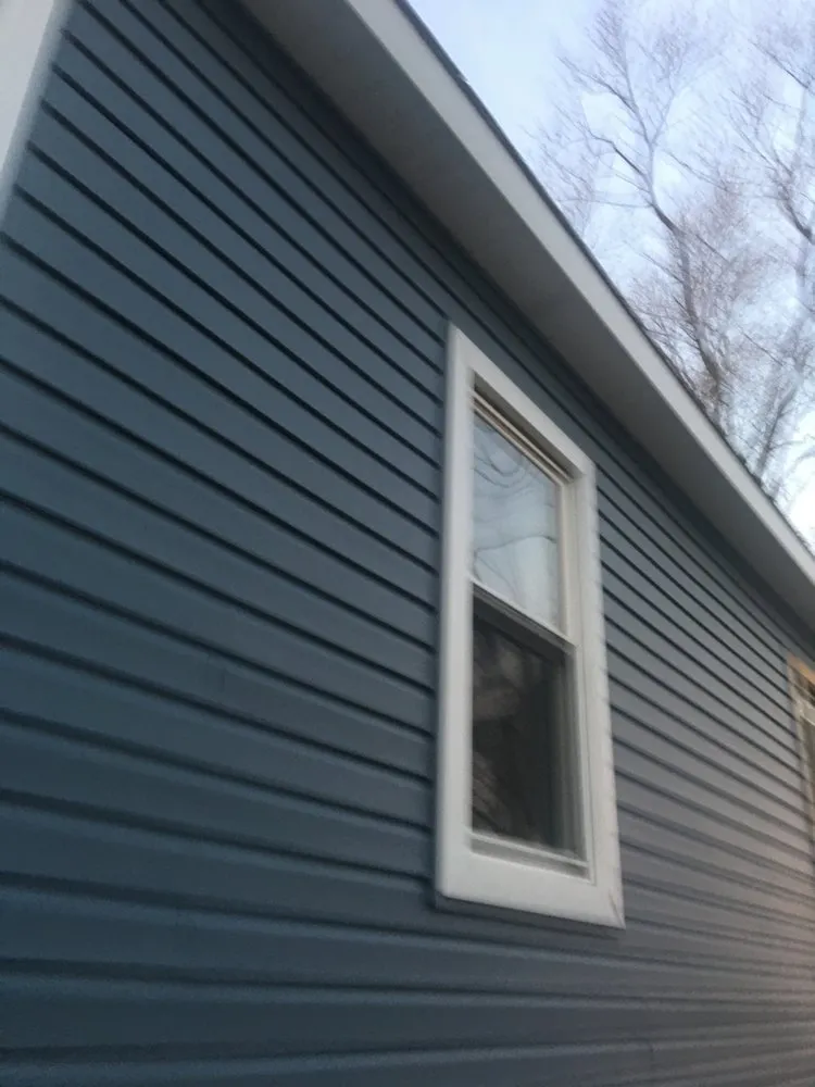 Slide of Mgm Cruz Construction