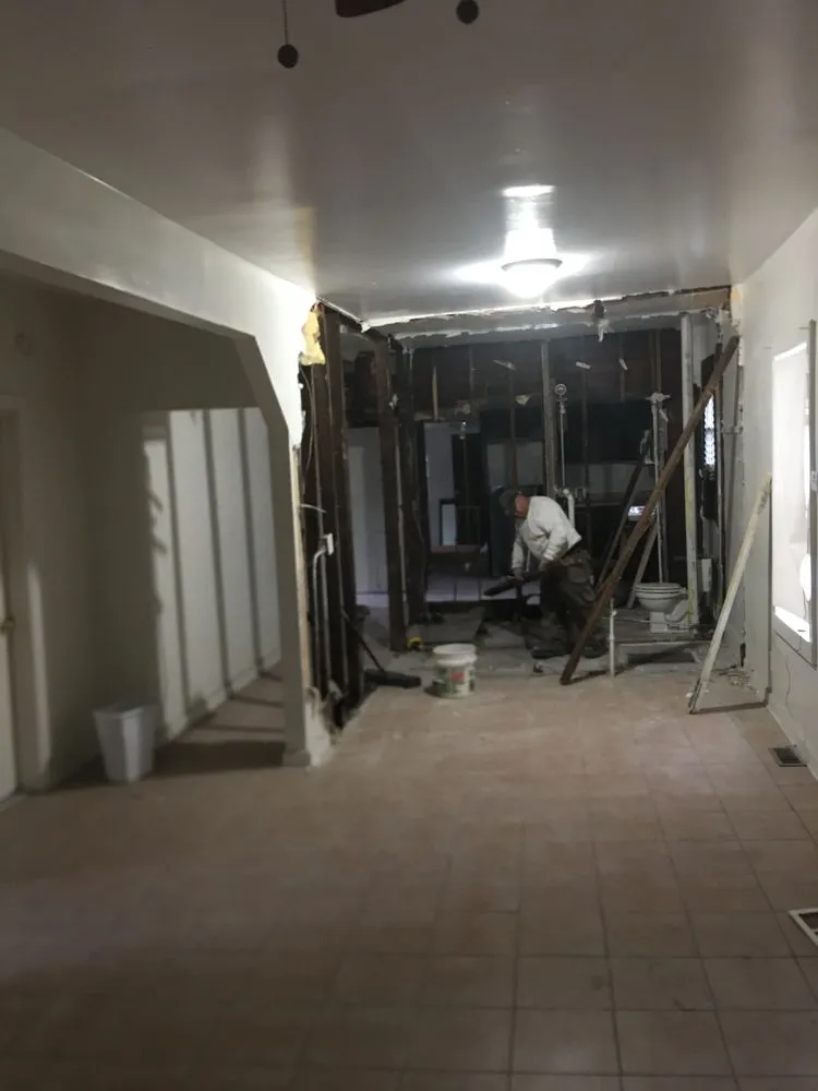 Slide of Mgm Cruz Construction