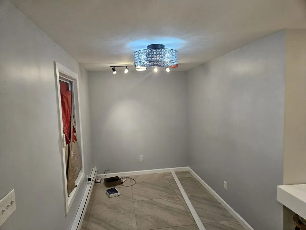 Slide of M&H Handy Services