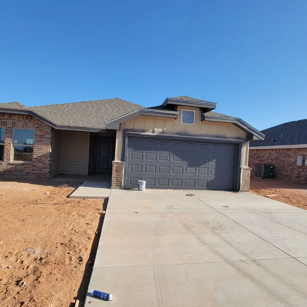 Slide of M&H Jashi's Paint & Roof