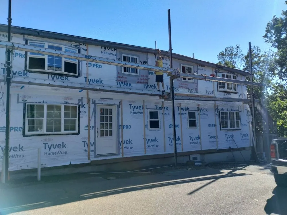 Slide of MHD Roofing Specialists & General Improvements