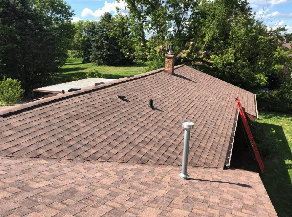 Slide of MHR Roofing and Improvements