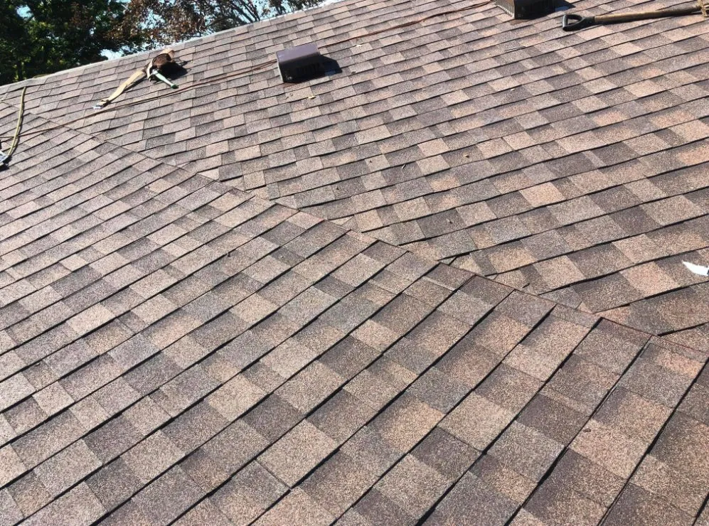 Slide of MHR Roofing and Improvements