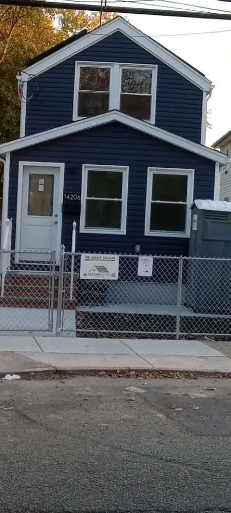 Slide of Mi Amigo Handy Man