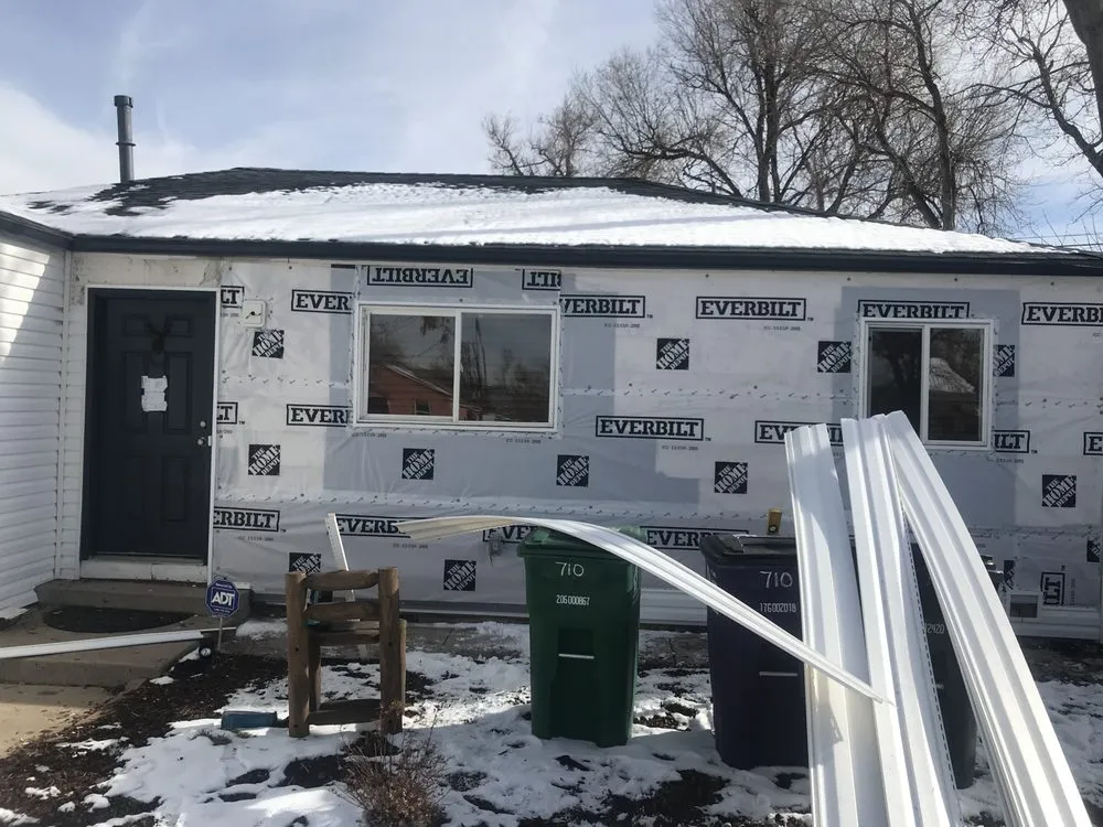 Slide of Mi Roofing and Renovations