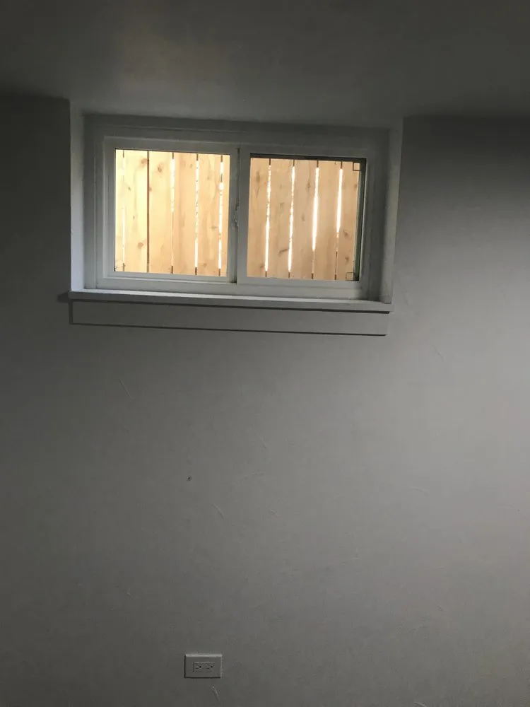 Slide of Mi Roofing and Renovations