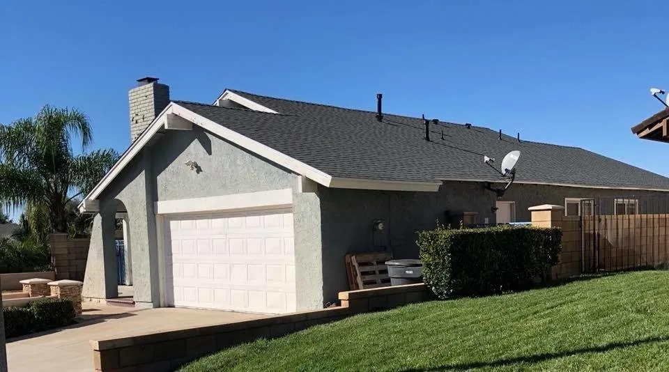 Slide of Micasa Pro Roofers