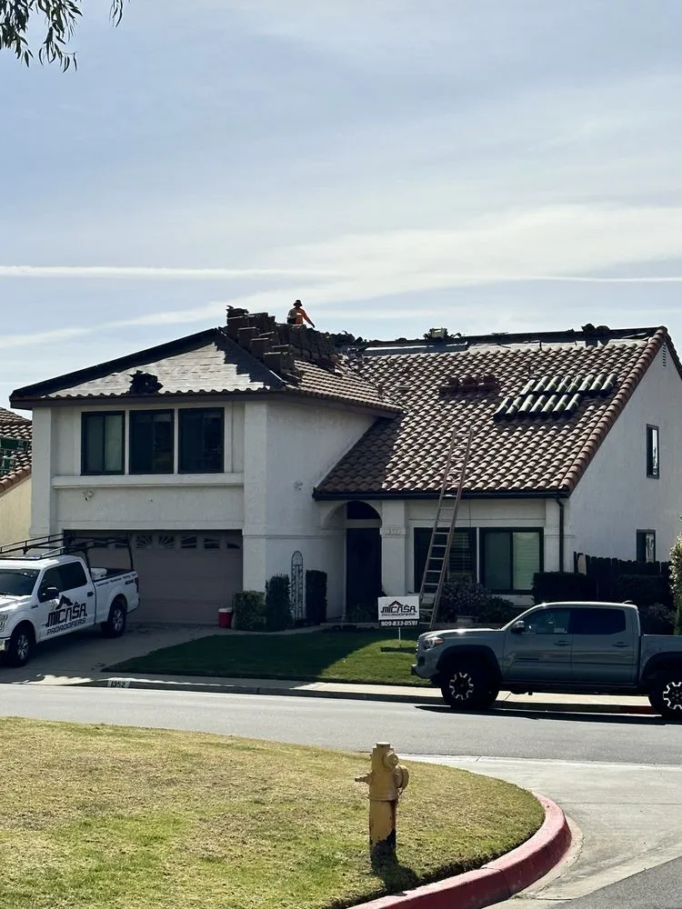 Slide of Micasa Pro Roofers