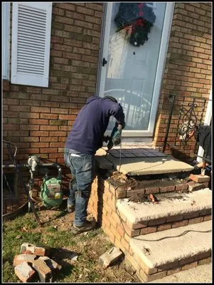 Michael J. Harris Logo