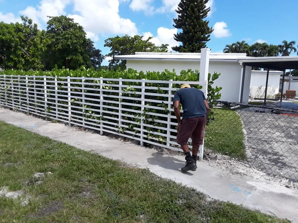 Slide of Michaelangelo Construction Group