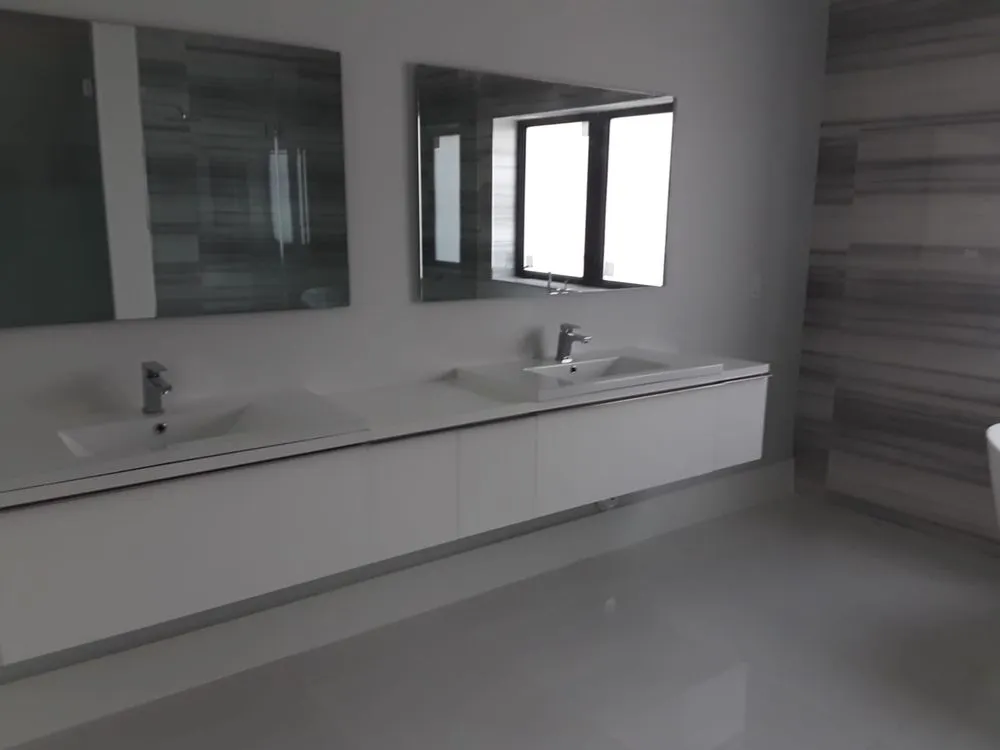 Slide of Michaelangelo Construction Group