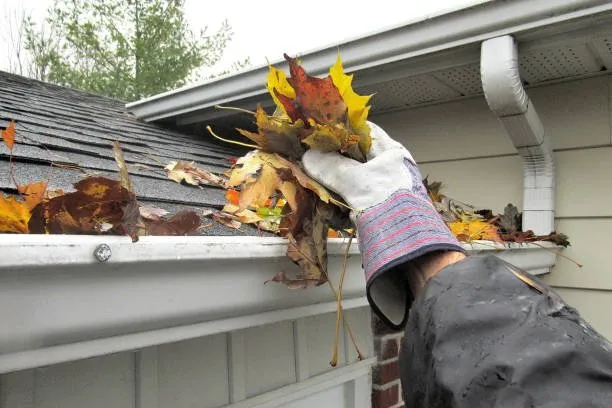 Emergency roof leak repair for fast service across Cordova, TN - Michael’s house roofing cleaning