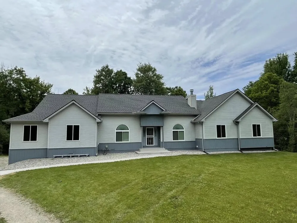 Slide of Michigan Exterior Pros