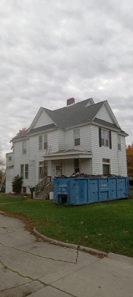 Licensed roof installation for residential properties across Pinconning, MI - Michigan Roof Wizards