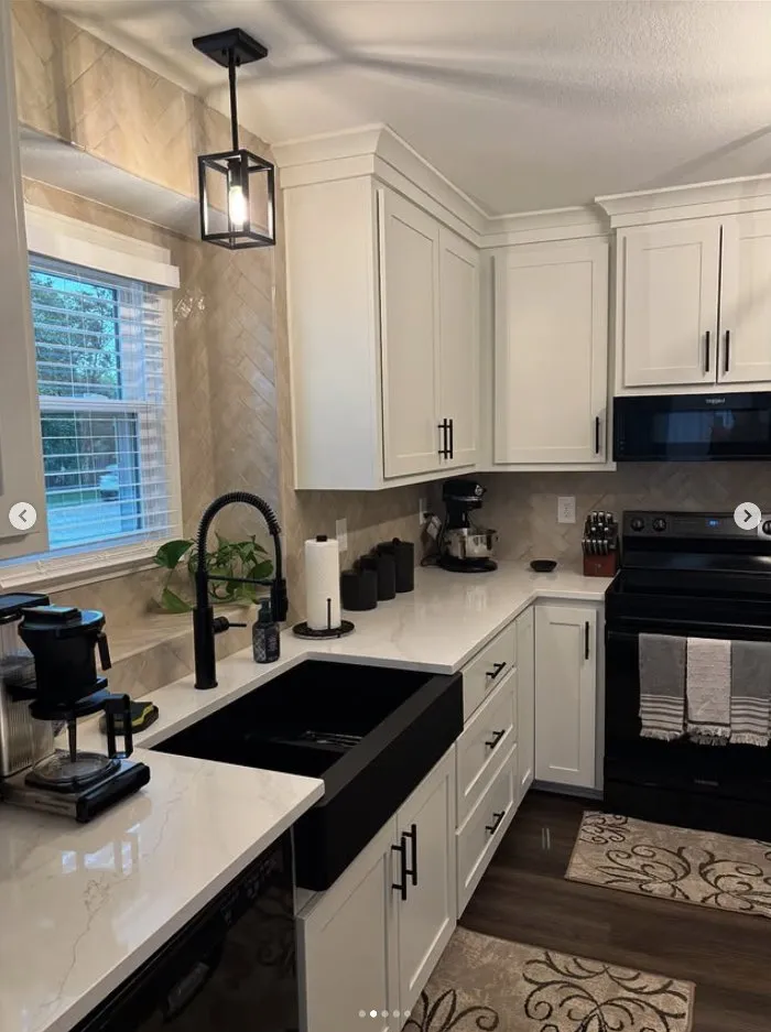 Slide of Mid-America Contractors