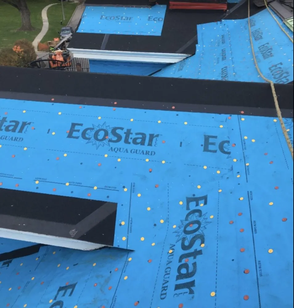 Slide of Mid Atlantic Roofing & Siding