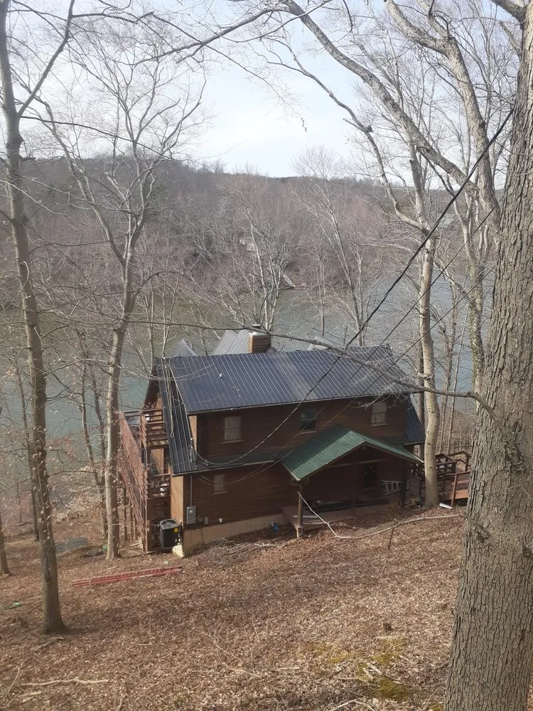 Reliable roof inspection experts serving Mount Perry, OH - Mid-Ohio Roofing