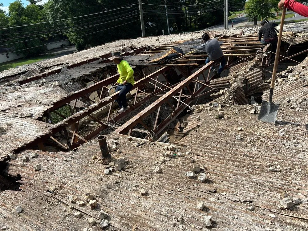 Expert roof inspection in New Salisbury, IN by Mid-Southern Roofing