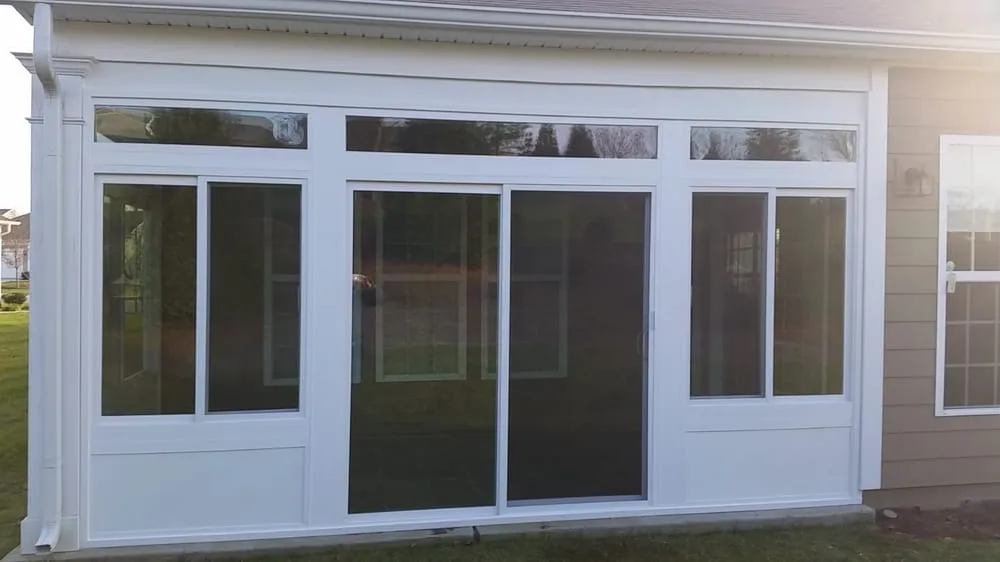 Slide of Mid-Tenn Exteriors