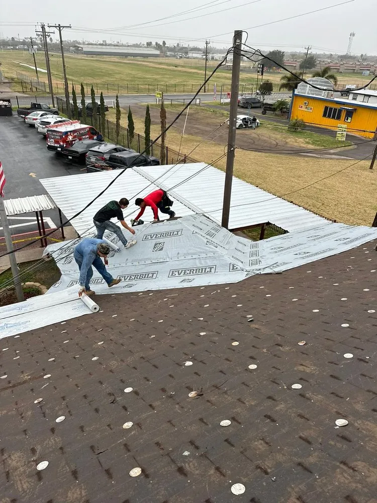 Slide of Mid-Valley Roofing