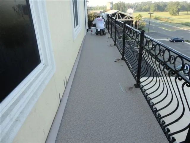 Slide of Mid West Roofing