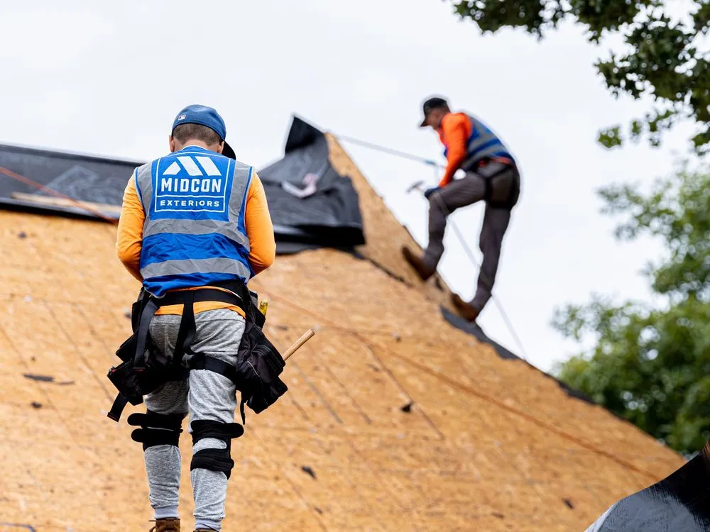 Slide of Midcon Exteriors