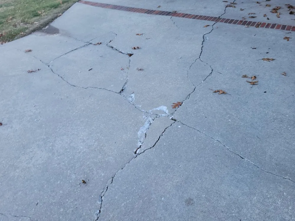 Slide of Midcon Exteriors